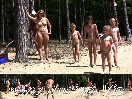 [Image: 1455302703_purenudism-naturism-outdoor.jpg]